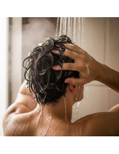 SHAMPOO RINFORZANTE ENERGIZZANTE - LINEA ESSENZIA 150 ML