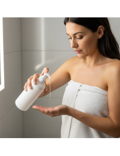 DETERGENTE INTIMO FISIOLOGICO CON CAMOMILLA E MALVA - LINEA IGIENE 500 ML